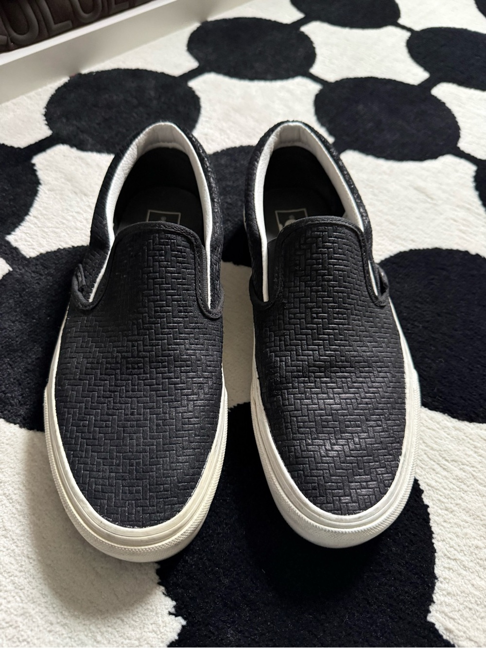Men's Black Slip-On Casual Sneakers